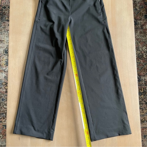 The North Face Black Everyday High Rise Pants - Picture 6 of 7